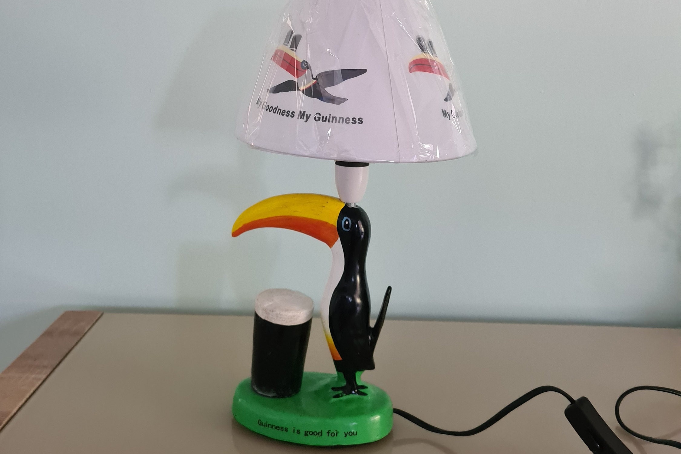 Vintage Style Resin Guinness Toucan Table Lamp - Etsy