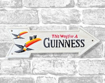 Letrero de flecha de cerveza Guinness de hierro fundido, decoración para pub