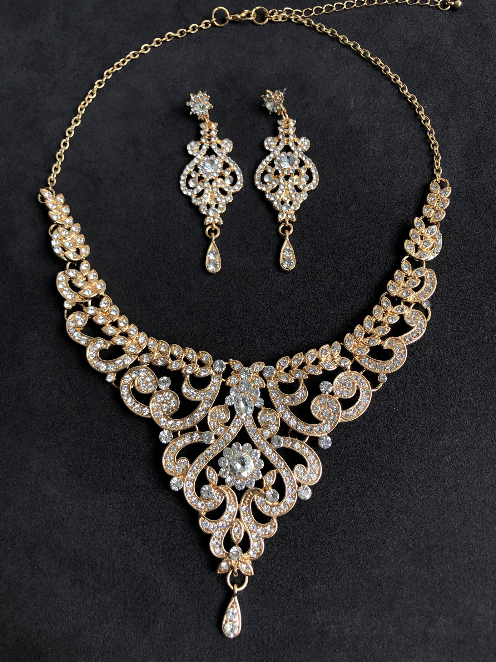 XFSRG Brautschmuck Set Strass - Halskette, Ohrringe & Armband | Hochzeitsschmuck Elegant