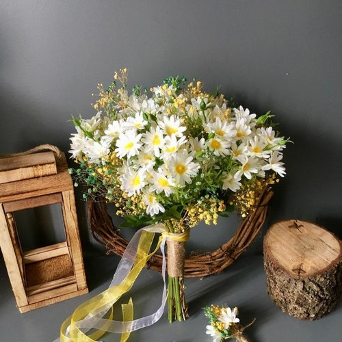 Daisy Handpicked Bouquet / Boho Meadow Bouquet / Wildflower Etsy