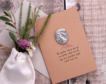 Ficha de ángel guardián hecha a mano / tarjeta de regalo de ángel guardián hecha a mano / tarjeta de felicitación personalizada / regalo de viaje / regalo para festivales de música / regalo hipster