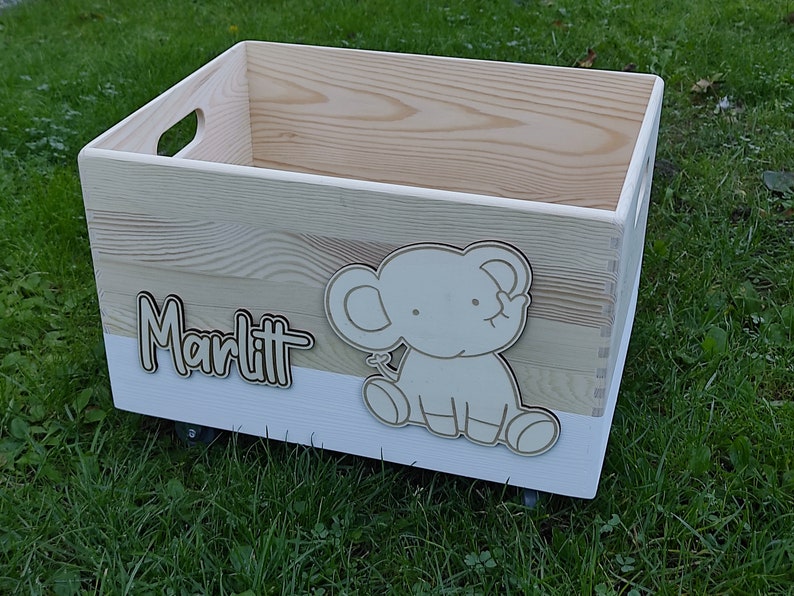 Toy Box / Book Box Personalized image 5