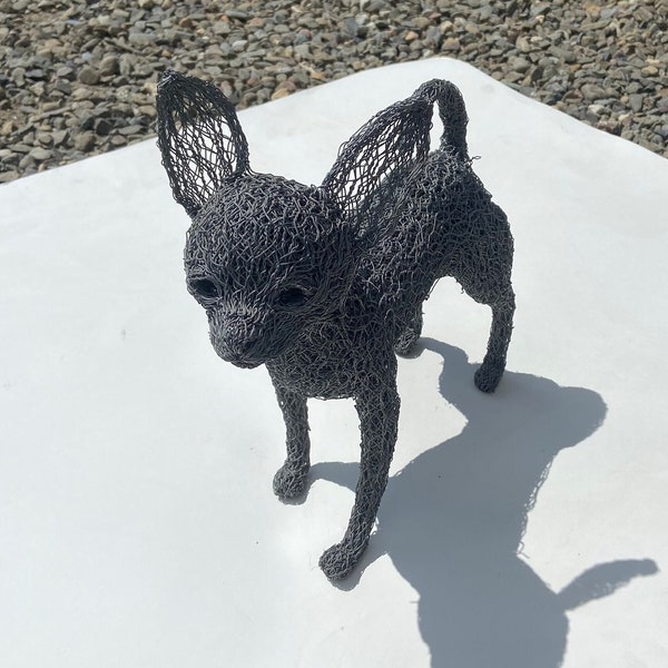 Wire chihuahua handmade in Ukraine- zinc dipped wire - 13x13ins - 3kg