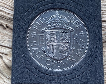 1967 BUNC Half Crown last year of issue Queen Elizabeth II. UK Coin Hunters.