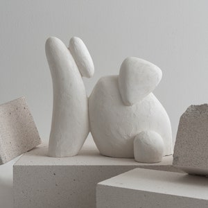 M O L E C U L E no. 6 plaster sculpture