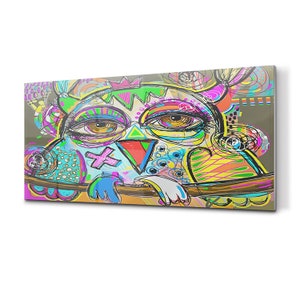 Puede incluir: Un búho abstracto colorido con ojos grandes y un pico rojo brillante, posado en una rama. El búho está dibujado en estilo graffiti con líneas audaces y colores vibrantes.