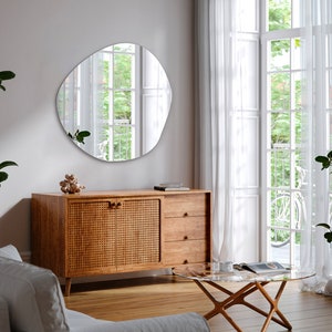 Onregelmatige hangende spiegel voor woonkamer, modern design, asymmetrische spiegel, frameloos, wanddecoratie, handgemaakt afbeelding 5