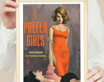 Lesbische Zellstoff-Druck | Ich Bevorzuge Mädchen | Vintage Sapphic Wandkunst | Pulp Novel Cover Reproduktion | LGBTQ WIW | Geschenk für Queer Frauen Mädchen