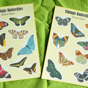 Fogli adesivi vintage con farfalle, set di 2, in vinile opaco, con taglio a bacio, per decoupage, insetti, natura, diario per bambini, planner, calendario, album.