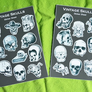 Schädel Aufkleber 2 Bogen Set Matt Vinyl Kiss Cut Vintage Illustrationen Skelette Macabre Halloween Tagebuch Journal Planer Kalender Decoupage
