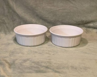 Vintage Corning French White Bakeware- Pair of Small 500ml Round Baking Dishes