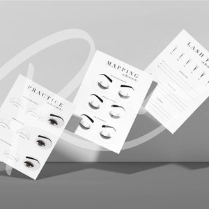 以下が含まれることがあります： 「Practice Sheet」、「Mapping Sheet」、「Lash Fan Sheet」というタイトルの3枚の印刷可能なまつげ練習シート。各シートには、まつげエクステと練習用の線がついたスタイリッシュな目が描かれています。