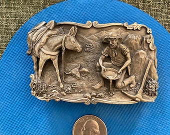 Vintage (1981) Siskiyou Buckle Company Richly Detailed &quot;Prospector&quot; Belt Buckle