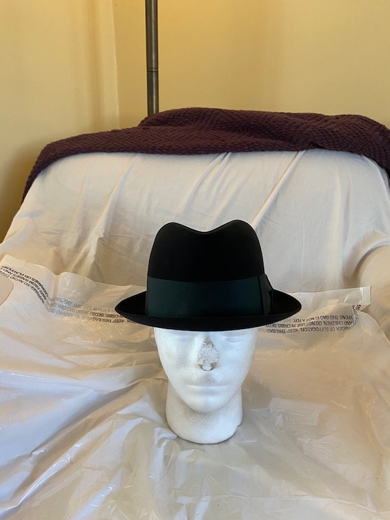 Vintage Resistol Fedora: 1960s Black Fur Felt, Size 7 1/8 - Etsy display picture 1