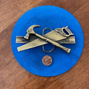 Vintage (1981) Hands on Cool Great American Buckle Company Carpenter Belt Buckle