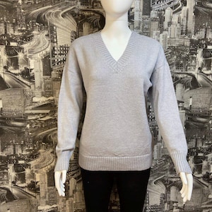 wool jumper, merino sweater, wool rich, knitwear sweater, women&#39;s merino wool, knitwear, gray sweater, cable knit sweater, cashemere