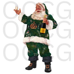 Może przedstawiać: Świąteczna ilustracja Świętego Mikołaja w zielonym garniturze z białym futrzanym wykończeniem, trzymającego butelkę szampana i kieliszek szampana. Garnitur ma kwiatowy wzór i złotą klamrę. Święty Mikołaj ma na sobie czarne buty.