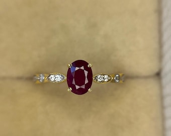 Gold Rubin Ring, natürlicher Rubin, Rot Oval Ring, Rubin Verlobungsring, Solid Gold Rubin Ring, Burma Rubin rot Ring, Rot Vintage Rubin Ring für sie