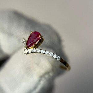 Natuurlijke robijn verlovingsring, robijn diamanten kroonring, peervormige robijn solitaire ring, 14-karaats gouden art deco ring met rode robijn, jubileumcadeau ring afbeelding 15