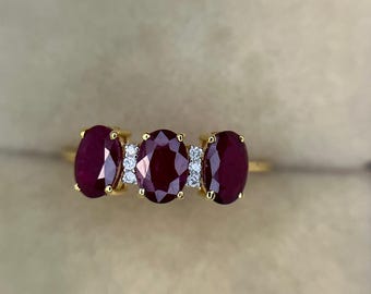 Ring met natuurlijke robijn, 14k gouden ring met echte robijn en diamant, gouden verlovingsring met robijn, cocktailringen met robijn als geboortesteen, ring met duivenbloedrobijn