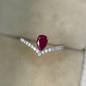 Natuurlijke robijn verlovingsring, robijn diamanten kroonring, peervormige robijn solitaire ring, 14-karaats gouden art deco ring met rode robijn, jubileumcadeau ring afbeelding 11