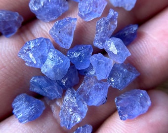 AAA+Grade 25 PCS~Blue Tanzanite Rough Gemstone, 6-9 MM, Clean Transparency Tanzanite Rough Gemstone, Tanzanite Rough Stone