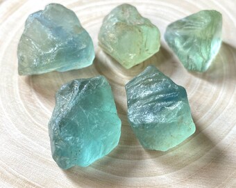 AAA+5 Piece Natural Fluorite Raw 18-23 MM Size, Fluorite Semiprecious Rough Gemstone, Powerful Energetic Rough For Jewelry Making