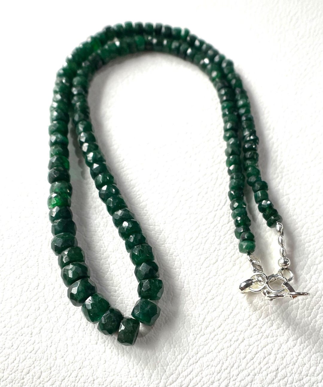 Collier De Perles En émeraude Naturelle De Zambie - 8–22 Mm - 23 Pouces - Fait Main