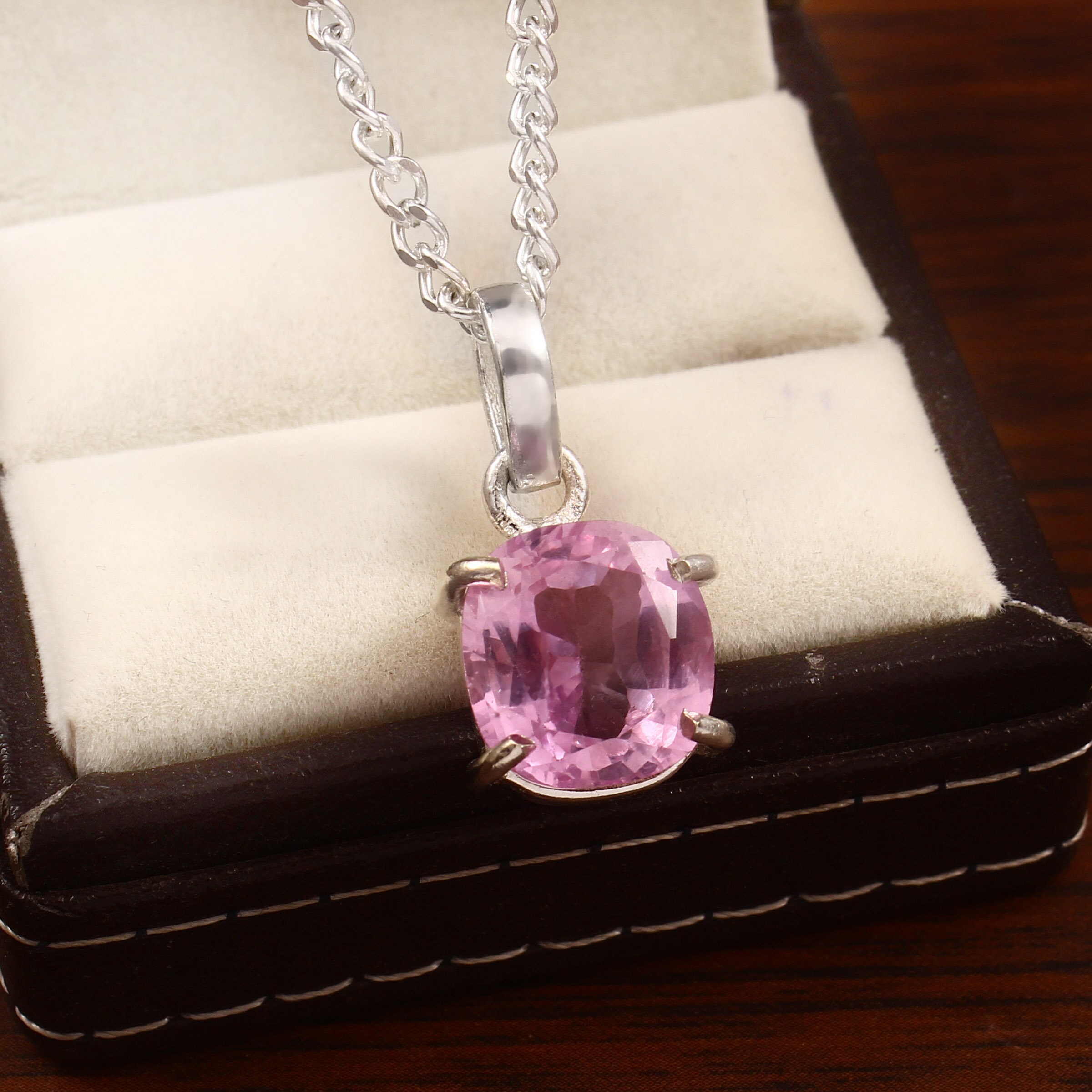 Pendentif En Argent Massif 925 Avec Saphir Rose Ovale De 23 Carats - Certification AGL, Style Griffes