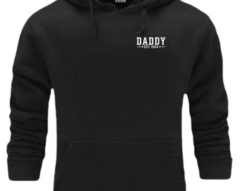 Daddy Est. 2024 T Shirt Pocket Man Legend Myth Protector Best Friend New Dad Papa Funny Joke Father's Day Gift Idea Men Sweatshirt Top