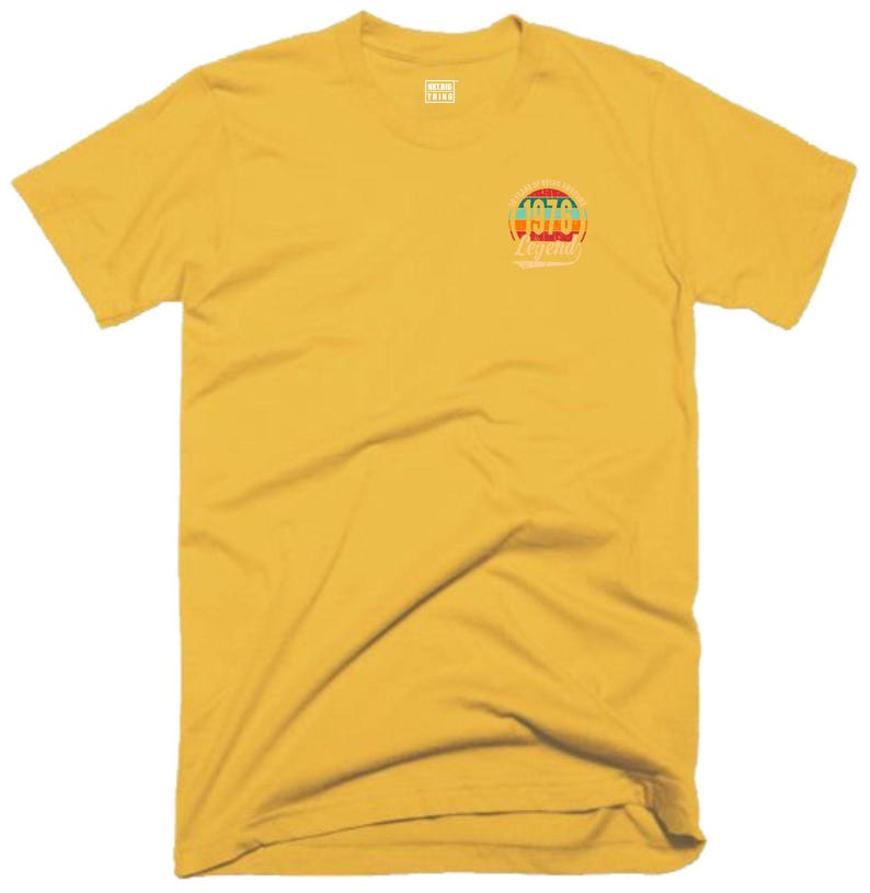 50-årsdag T-shirt med ficka 50 år av att vara fantastisk Tillverkad 1976 Född 1976 Vintage Klassisk Rolig Jul Födelsedag Fans Gåva Herr T-shirt Yellow