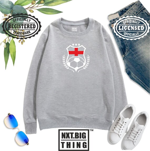 England Weihnachtspulli Lustiger Weihnachts-Pullover Für Kinder Mit England- Flagge & Santa Hut - Fußball-Design, Marke: The Clothing Shed Funny Christmas Jumper Kids Fußball