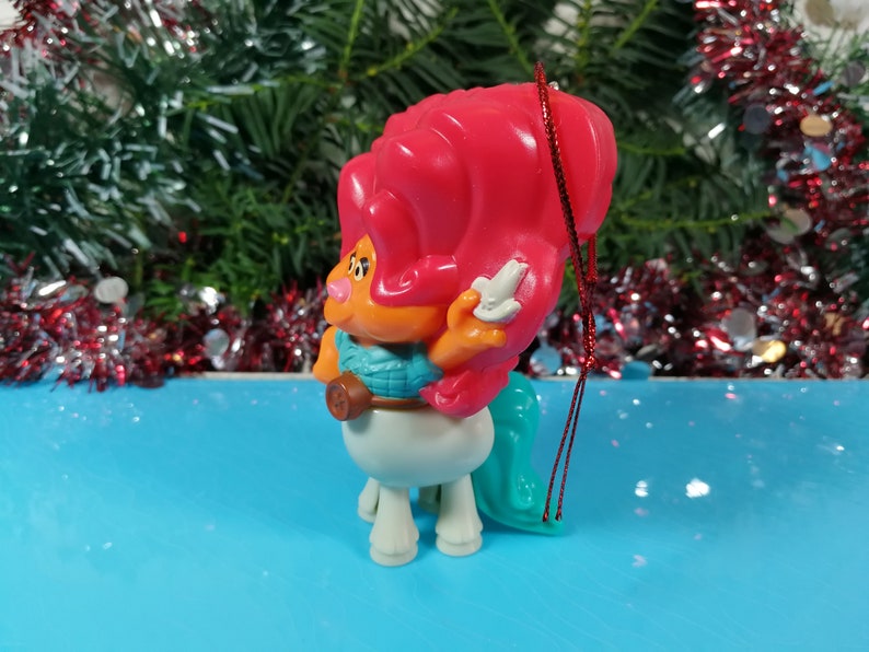 trolls world tour delta dawn toy
