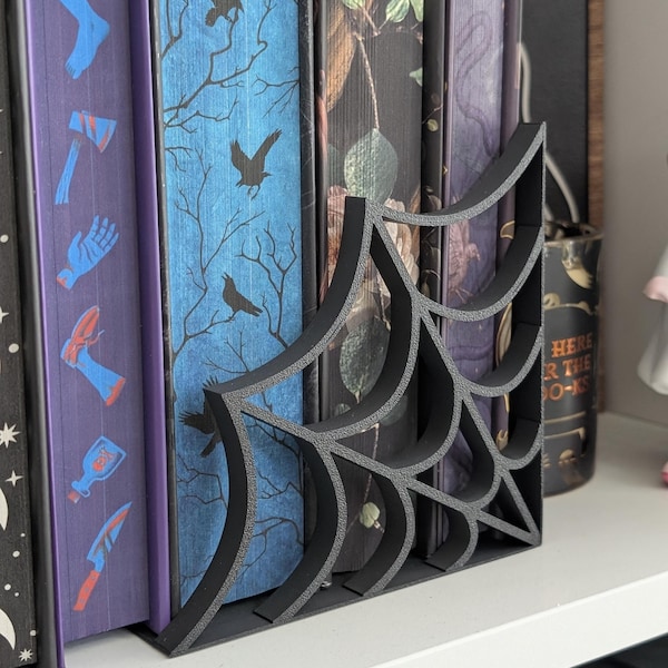 Gothic Spiderweb Bookend | Dark Fantasy Bookshelf Decor | 3D Printed Book Holder | Spooky Book Nook Accessory for Readers & Collectors
