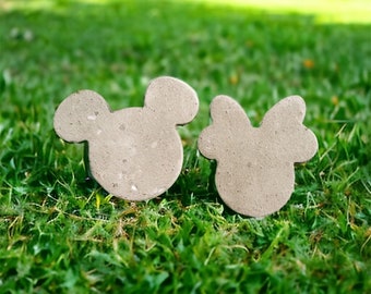 Set of 2 Mickey | Minnie-Mouse Garden Stones
