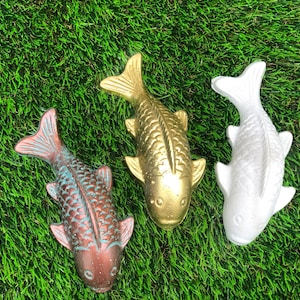 Koi fish statue Pond Home Decor handmade Concrete fish garden statue 6.5-inch fish