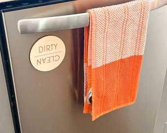 Dishwasher magnet clean dirty, clean dirty dishwasher magnet, dishwasher magnet, reversable dishwasher magnet, gift for new homeowners