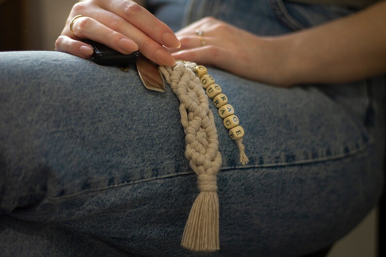 BREEZE Personalized Macramé Keychain Customized Cute Boho Custom Soft Favor Gift Bridesmaid Bridal Shower Wedding Sister Macrame Friend Oat