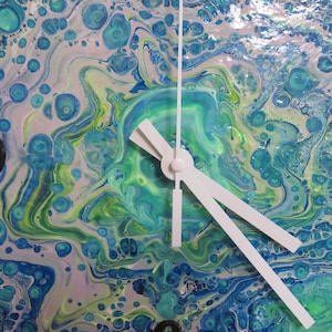 Acrylic Pour Paint Clock on Ceramic Tile, Handcrafted Colorado Plateau Wall Art, Unique Gift for Garden Lovers, 8x8 Functional Desk Decor