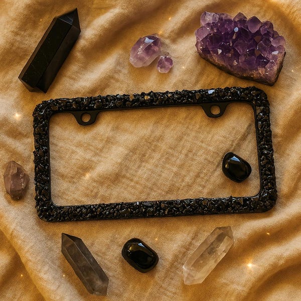 Marco de matrícula de cristal de obsidiana negra para coche / Cristales protectores para coche / Regalo para conductor novel / Accesorios bohemios para coche / Decoración de coche estilo bruja