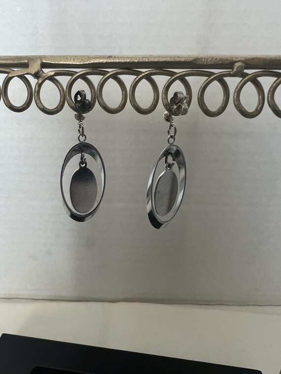 Abalone Silvertone Dangle Earrings - image 3