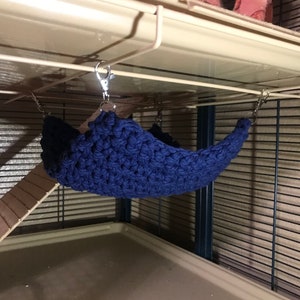 Crochet rat hammock