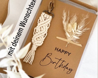 Makramee Schlüsselanhänger| Personalisierte Karte mit Trockenblumen,Geburtstagsgeschenk mit Namen | Wunschtext Karte