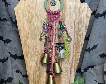 Fuchsia Meadows Witch Bells