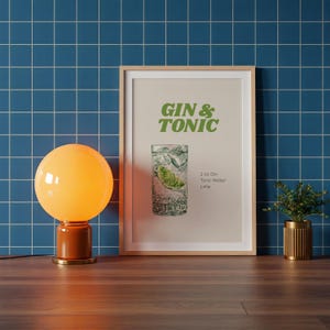 Wydruk koktajlu Gin and Tonic | Klasyczna sztuka ścienna do drinków | Cyfrowa dekoracja baru | Plakat do wydrukowania | Przepis na alkohol kuchenny | Prezent dla miłośnika ginu