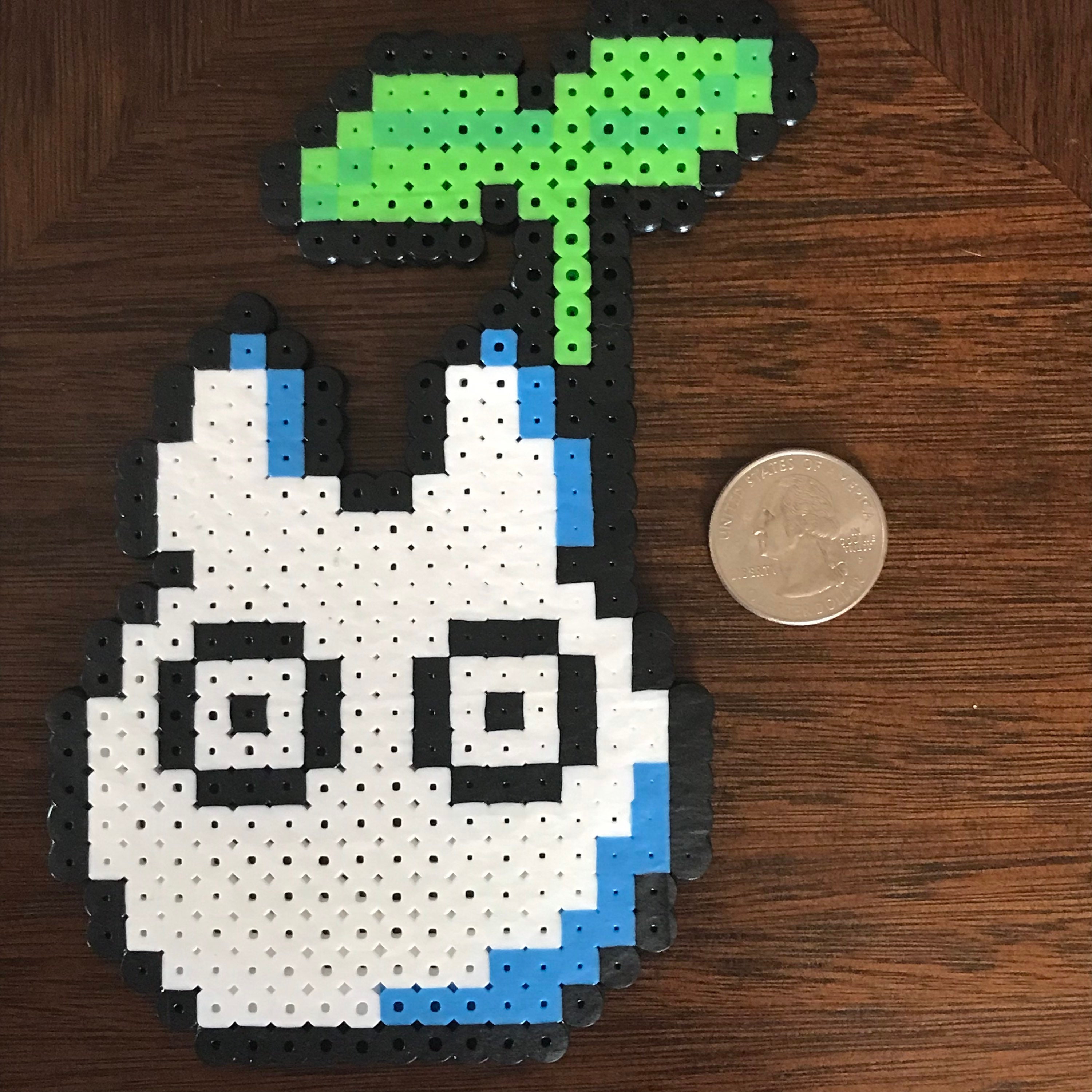 The making of the white Totoro with Perler beads 