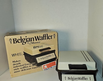 MCM Munsey Belgian Waffler Vintage Electric Waffle Maker BW-2 White Made USA