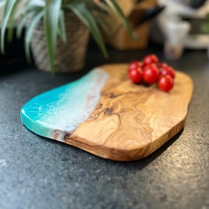 Olive wood board with sea waves made of epoxy resin, olive wood with epoxi, cutting board, breakfast board image 3