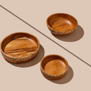 Wooden Serving Bowl with Coconut Shells Inlay Wood Dinning Plate Salad Bowl Serving Bowl Serving Plate Plate Set Wood Bowl Set image 1