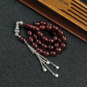 Różaniec z bakelitu i bursztynu wiśniowego 9 x 12 mm • Faturan Tasbih • Turecki Faturan • Mistrz Osama Omari • Prezenty muzułmańskie • 33 koraliki Tasbih • Misbaha